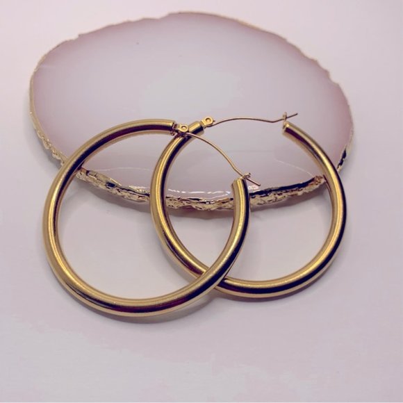 18k Gold Plated Large Circle Hoop Earrings - Picture 3 of 9
